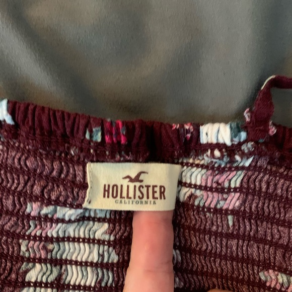 Hollister Burgundy Floral Print Jumpsuit!! - Picture 7 of 7